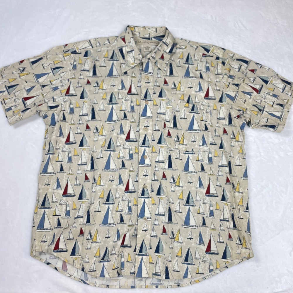Munsingwear Button Down Cotton Mens Large Beige Vintage Sailboat Short Sleeve